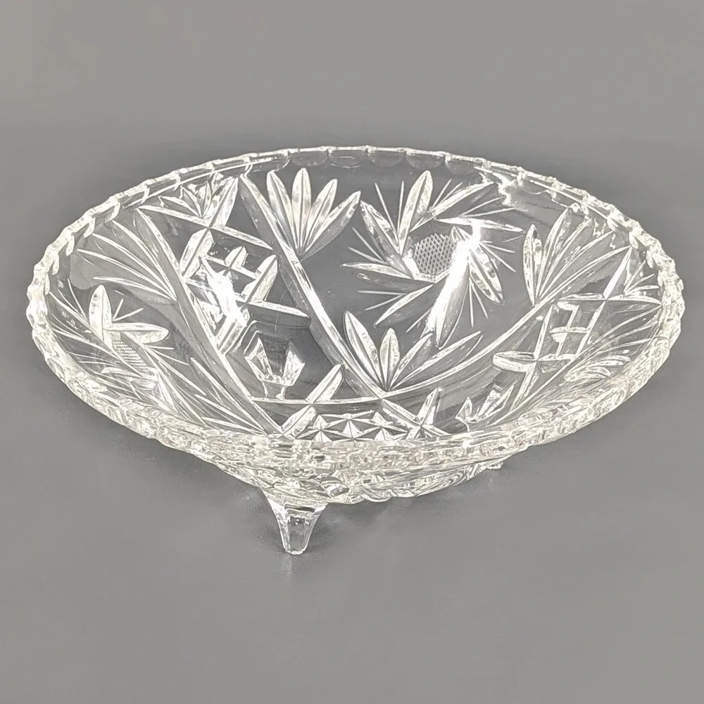 Vintage Clear Pressed Glass Footed Bowl Starburst Pinwheel Scalloped Rim 9in